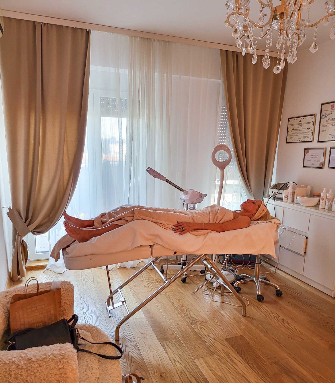 Beautique spa #beograd Tretman lica Anti age biološki tretman - za 30+/ 40+ /50+ Lakshmi bio