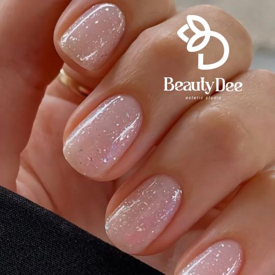Beauty Dee #beograd Nadogradnja noktiju Ruski manikir + rubber baza S dužina