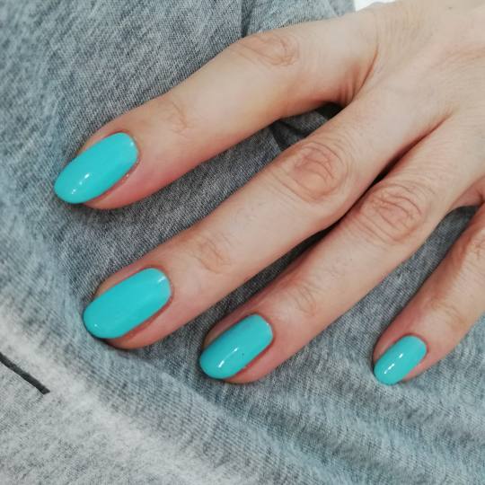 Be YOU tiful #novisad Manikir Aparatni manikir + gel lak