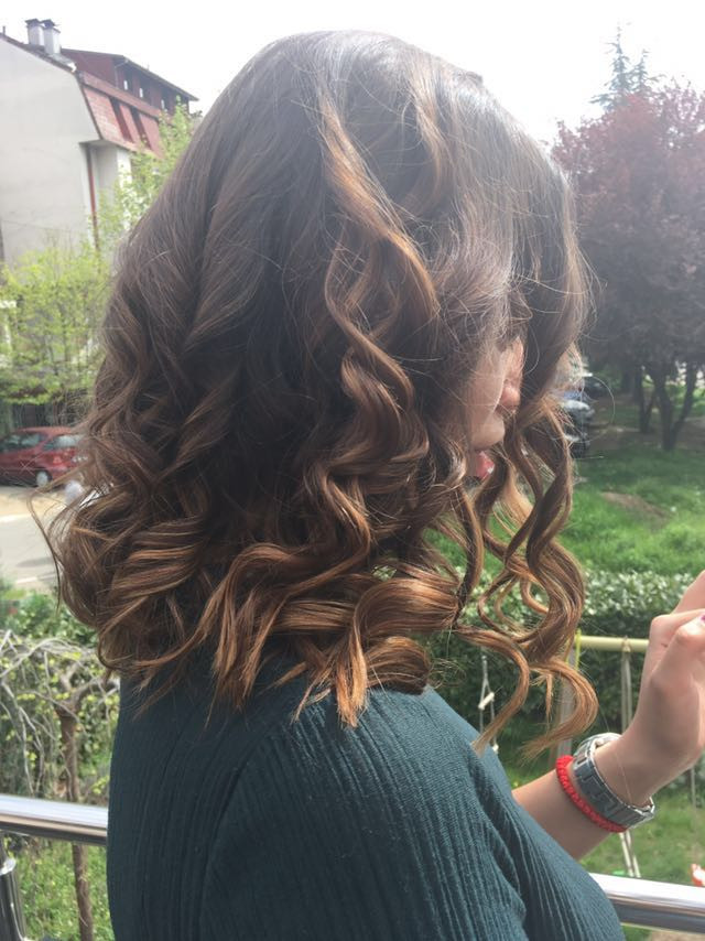 Pramenovi na foliju u 1 / 2 boje / blanšem + preliv - kratka kosa - Bibi beauty centar, Beograd Pramenovi Frizerski saloni Pramenovi, Beograd, Banovo brdo