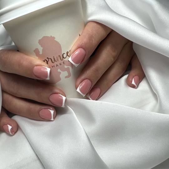 Miss Princess Make up #beograd Izlivanje noktiju Izlivanje noktiju gelom / akrilom / akry gelom - S 
