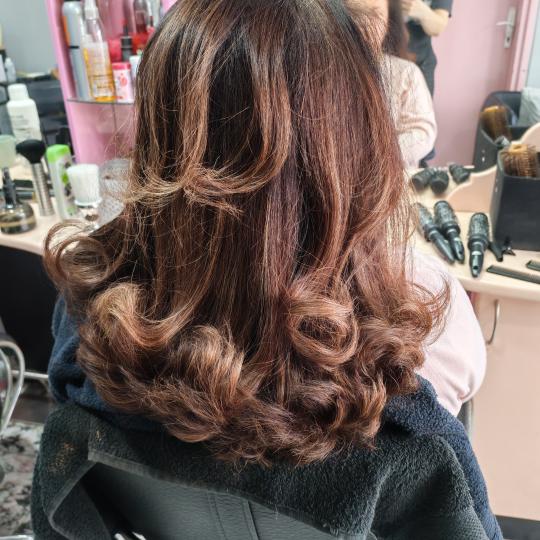 Beauty Line-M #novisad Žensko šišanje Žensko šišanje - ekstra duga kosa Šišanje