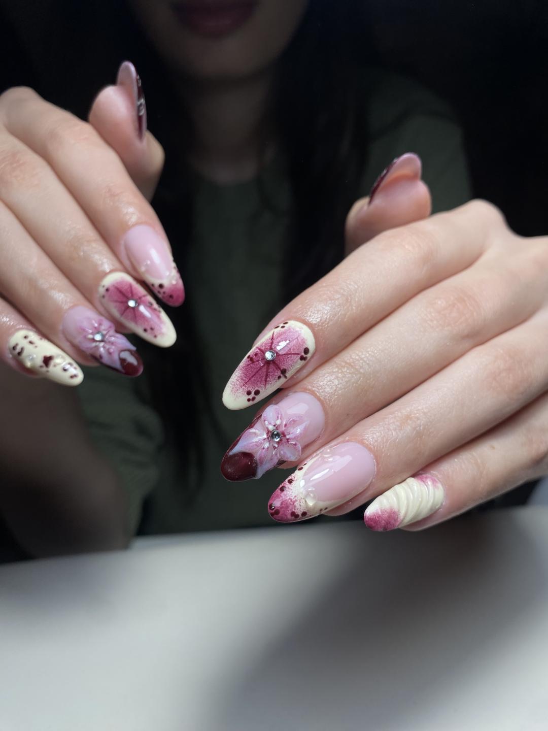 Korekcija gela - M dužina - Beautopia, Beograd Korekcija noktiju Nokti Korekcija noktiju, Beograd, Centar, Stari grad, Dorćol