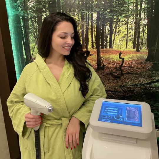 Kalina Beauty #beograd Laserska epilacija Laserska epilacija celih nogu -brazilska epilacija prepone