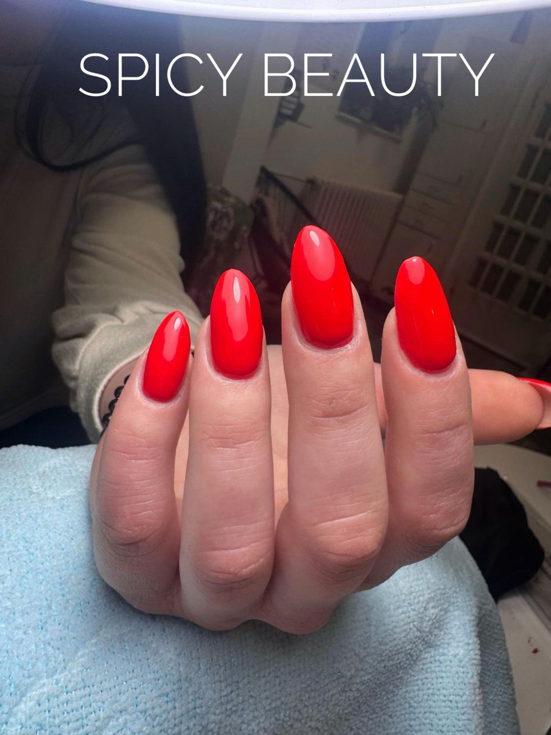 Korekcija noktiju - M dužina - Spicy beauty, Beograd Korekcija noktiju Nokti Korekcija noktiju, Beograd, Bežanijska kosa, Bežanija, Ledine, Surčin