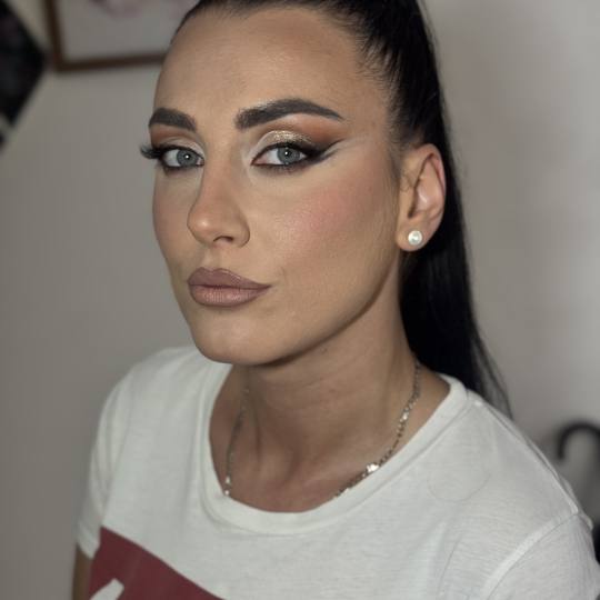 Lady NP #leskovac Make-up / šminkanje Profesionalno šminkanje