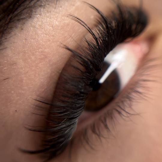 Jo Lash Academy #novisad Air brush potamnjivanje kože Wispy set trepavica Telo