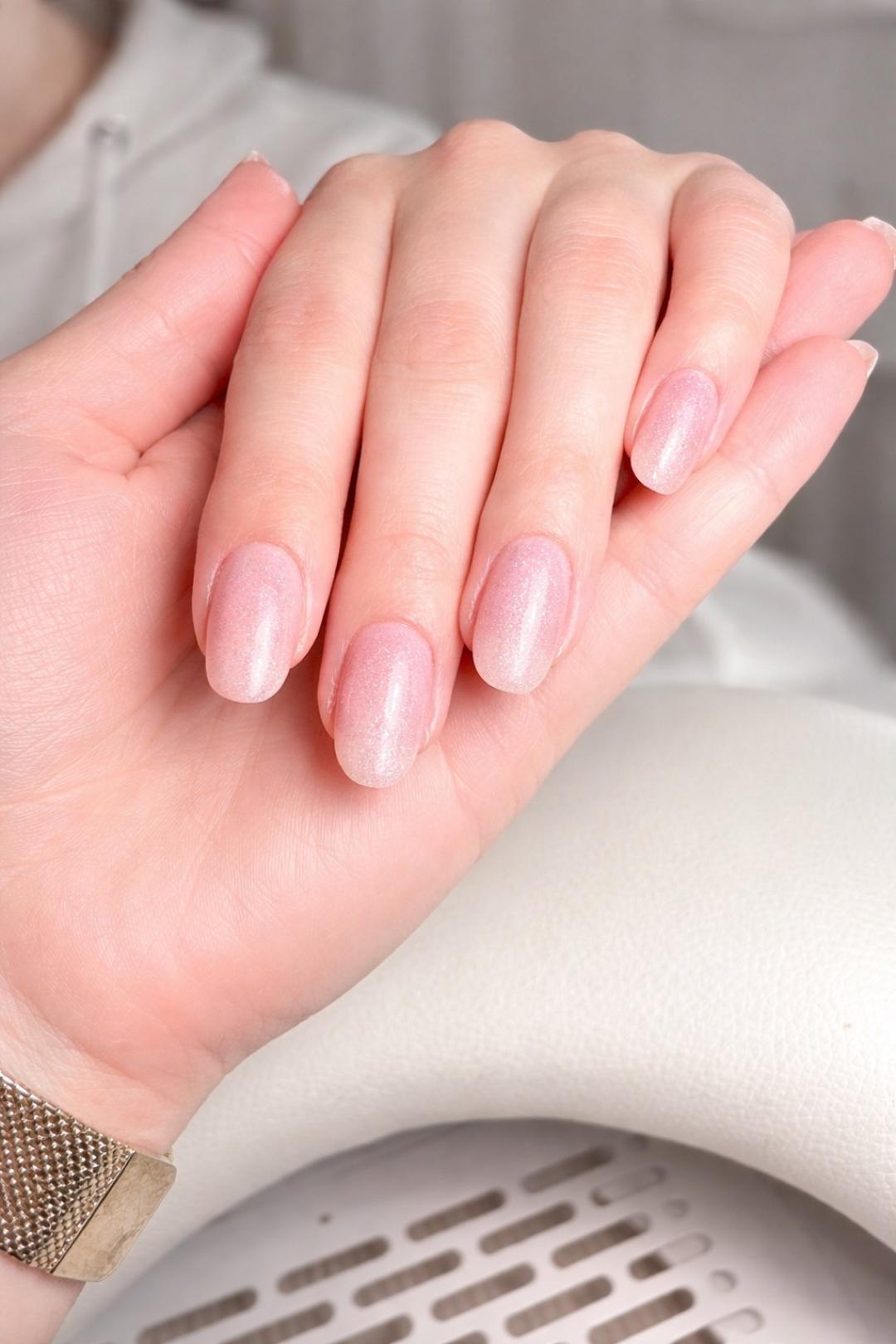 Izlivanje noktiju gelom - M dužina - Belle Ana, Beograd Izlivanje noktiju Nokti Izlivanje noktiju, Beograd, Vračar, Čubura, Crveni krst