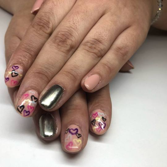 Mademoiselle Beauty #beograd Gel lak Gel lak - ruke sa aparatnim manikirom