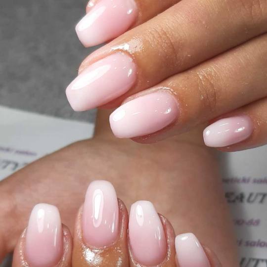 Beautyland #nis Ojačavanje noktiju Korekcija ojačavanja/izlivanja/nadogradnje noktiju - kratki nok