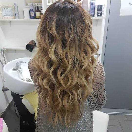 Aki Shine #krusevac Ombre, sombre, balayage Balayage + preliv + feniranje na ravno - bez izrastka ba