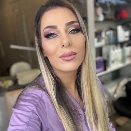 Bibi beauty centar #beograd Make-up / šminkanje Profesionalno šminkanje + veštačke trepavice BiB