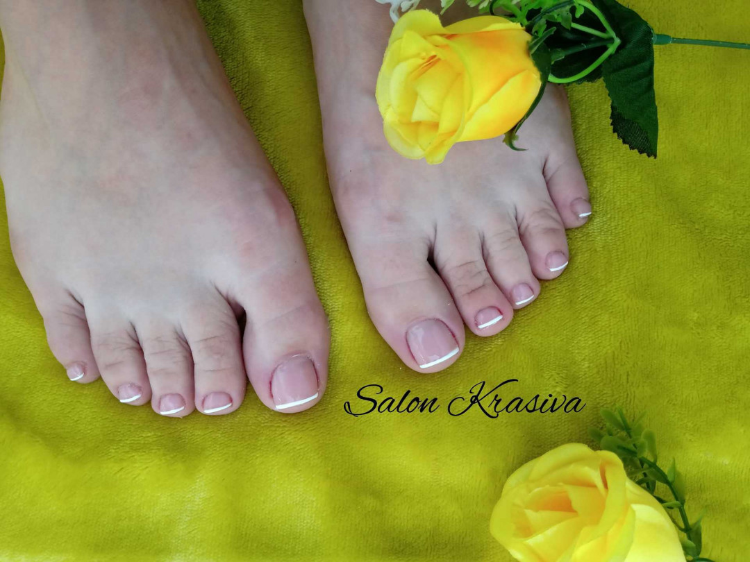 Krasiva #beograd Estetski pedikir Estetski pedikir + gel lak( boja, french)