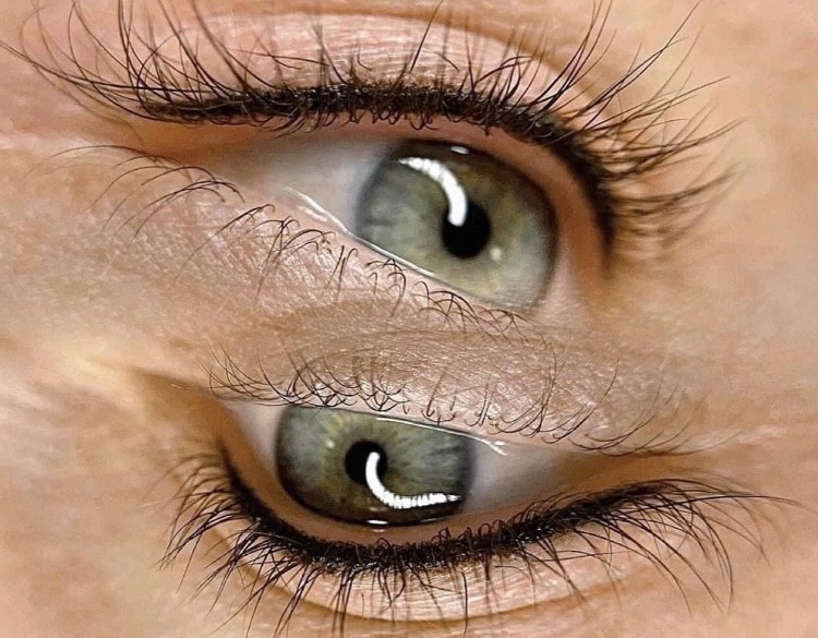 Magic eyes #beograd Trajna šminka Trajna šminka - delimični ajlajner