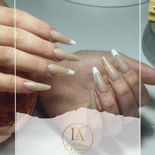 Lara Beauty 037 #krusevac Izlivanje noktiju Izlivanje noktiju dual tipsama - L / XL dužina