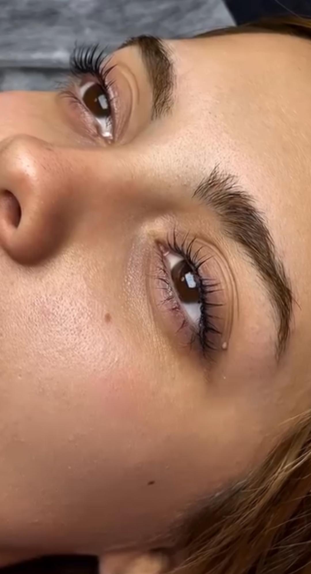 Lash lift - The Mat beauty, Beograd Trepavice Lice Trepavice, Beograd, Slavija, Autokomanda, Neimar
