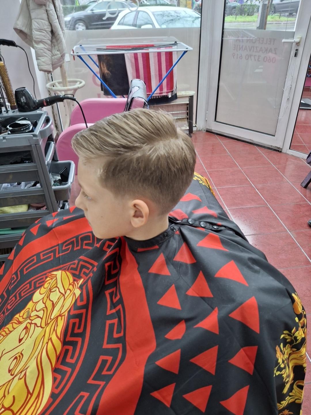 Muško šišanje makazama i mašinicom - Beauty Hair Ma&Mi, Beograd Muško šišanje Muški frizeri Muško šišanje, Beograd, Palilula centralni deo