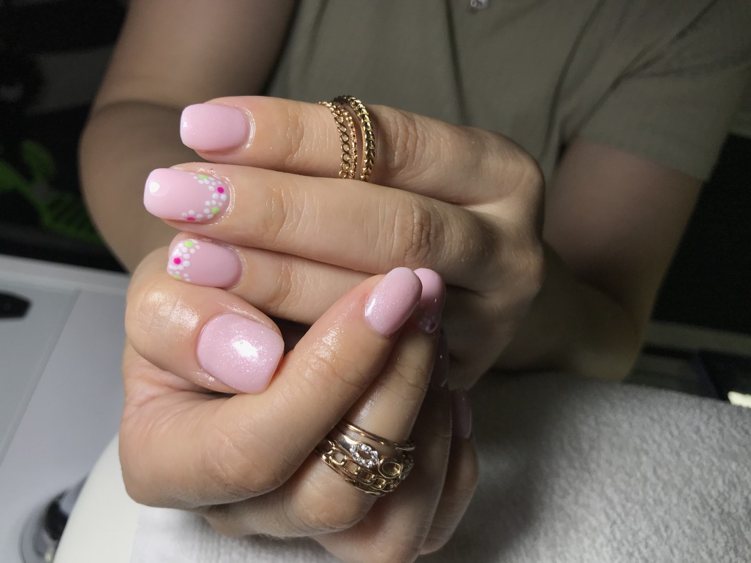 Studio Moldovan #beograd Ukrašavanje noktiju Nail art - jednostavan