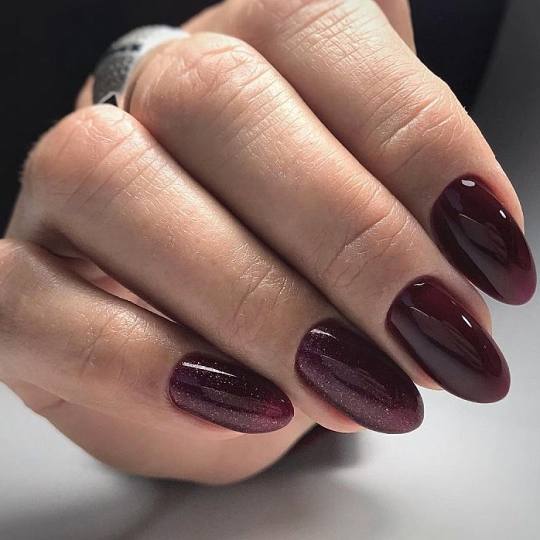 Salon Klinik #beograd Manikir Ruski manikir + ojačavanje rubber bazom - S dužina