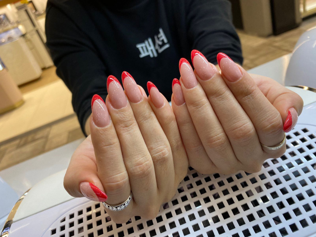 Korekcija ojačavanja / nadogradnje / izlivanja noktiju + french - Alfaparf Nails, Beograd Korekcija noktiju Nokti Korekcija noktiju, Beograd, Karaburma, Višnjička banja