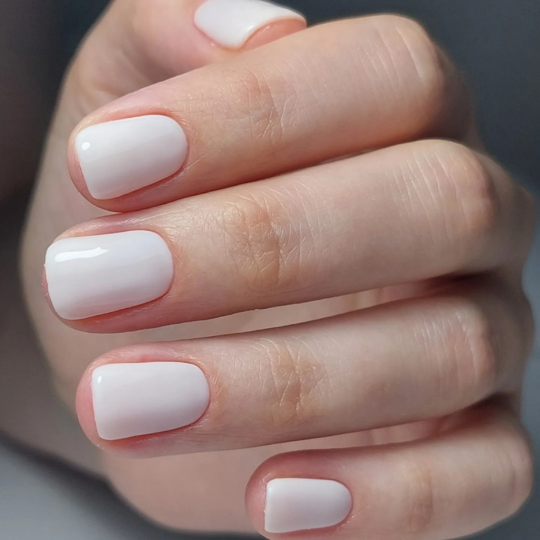 Fearless Beauty Studio #beograd Manikir Manikir + gel lak (kombinovani manikir)