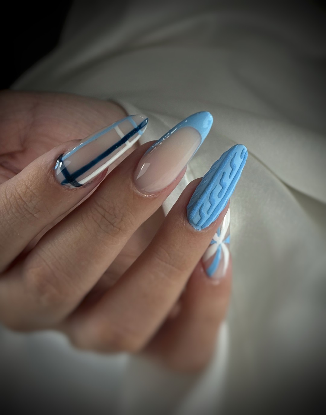 Izlivanje noktiju gelom - L dužina - Beauty Code by Nela, Novi Sad Izlivanje noktiju Nokti Izlivanje noktiju, Novi Sad, Telep, Adice, Bistrica