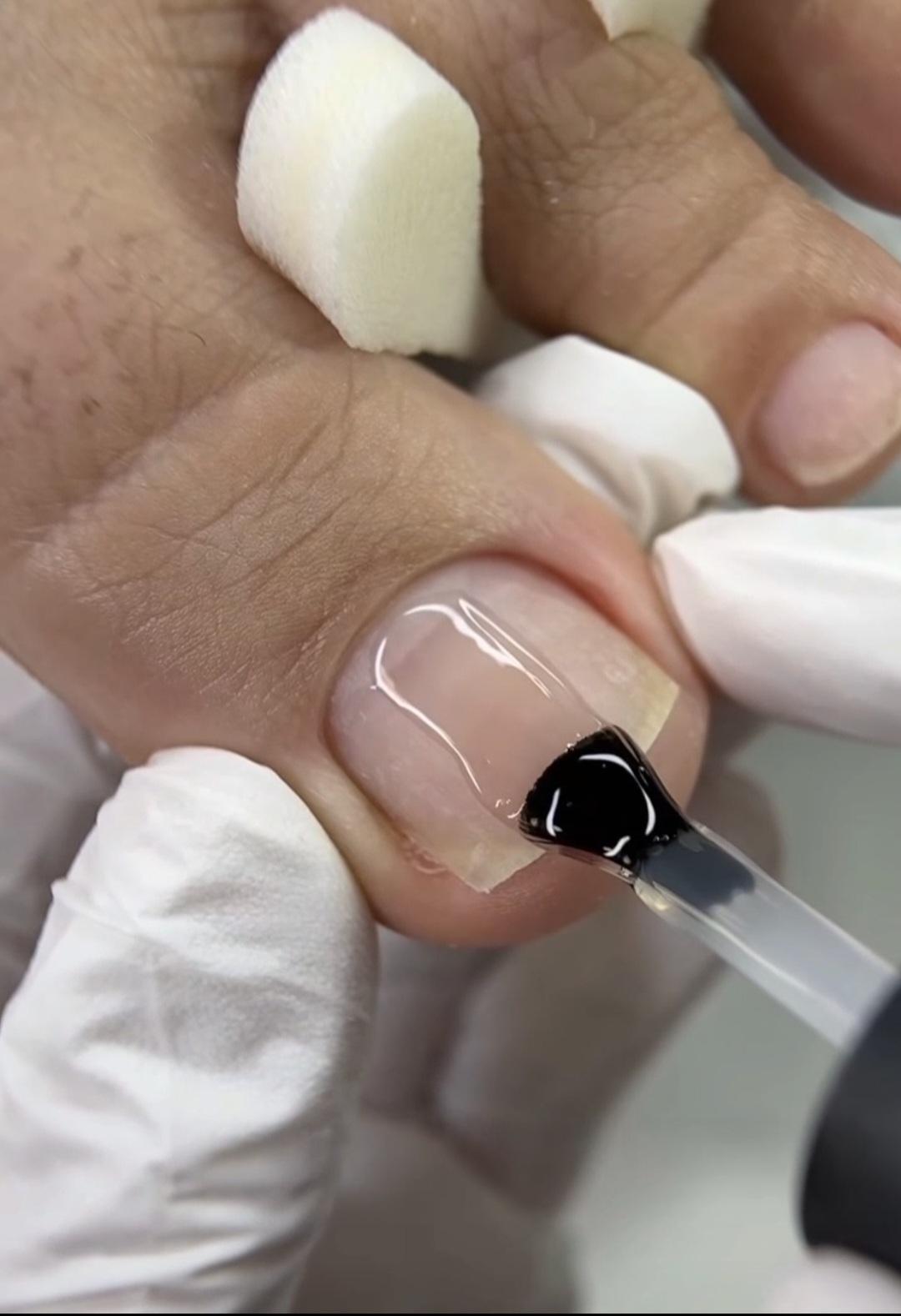 Nail Studio Kućica #beograd Estetski pedikir SPA Pedikir/obrada peta,noktiju+gel lak/ piling+masaža stopala