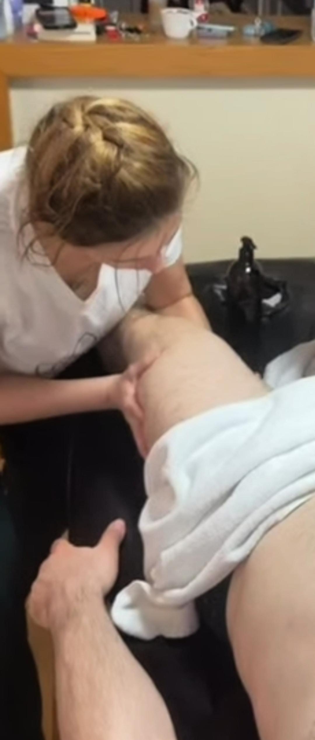 Hathor #nis Masaža za opuštanje / relax / antistres Opuštajuća oaza Havaja masaža celog tela - 60 minuta