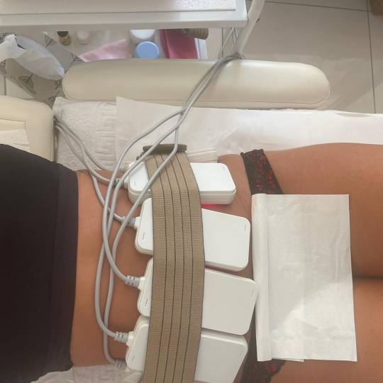 Lipolaser Centar - Matrix021 #novisad Tretmani tela 👉Neinvazivna liposukcija Diodnim Lipolaserimo
