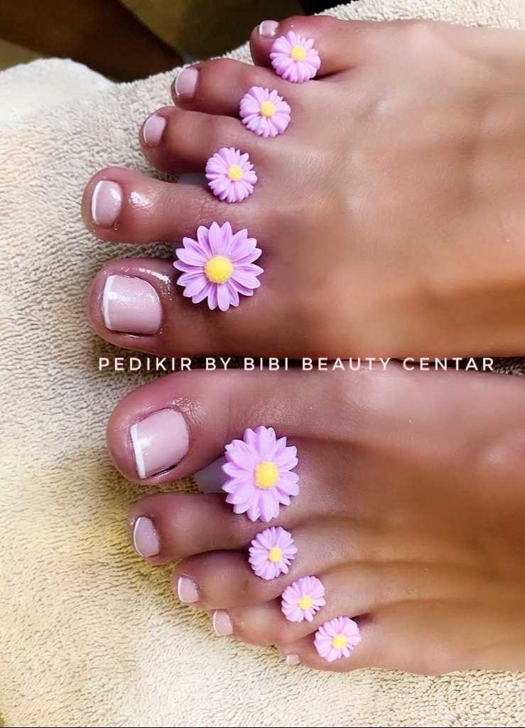 Bibi beauty centar #beograd Medicinski pedikir Medicinski pedikir + lakiranje noktiju