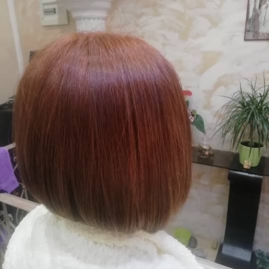 L 'amie salon de beaute #beograd Farbanje kose Boja korišćena je iz Revlon palete, a dama je 