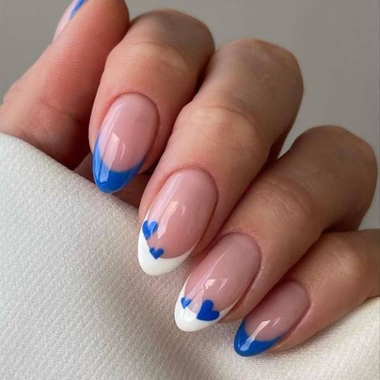 Moon Beauty Bar #beograd Ukrašavanje noktiju Nail art - po noktu