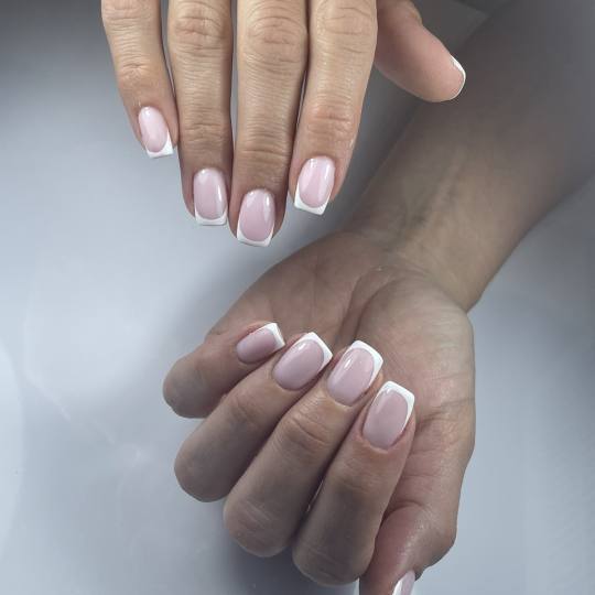 Beauty Studio Asja 2 #novisad Francuski manikir i pedikir French - dodatak uz uslugu