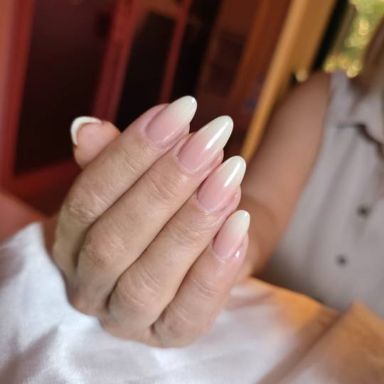 Xenija Beauty Room #beograd Izlivanje noktiju Izlivanje noktiju dual tipsama - L dužina