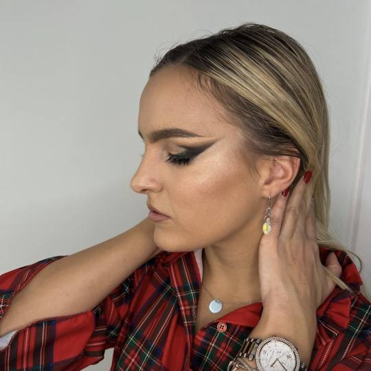 Kod Mačeta #beograd Make-up / šminkanje Profesionalno šminkanje + veštačke trepavice