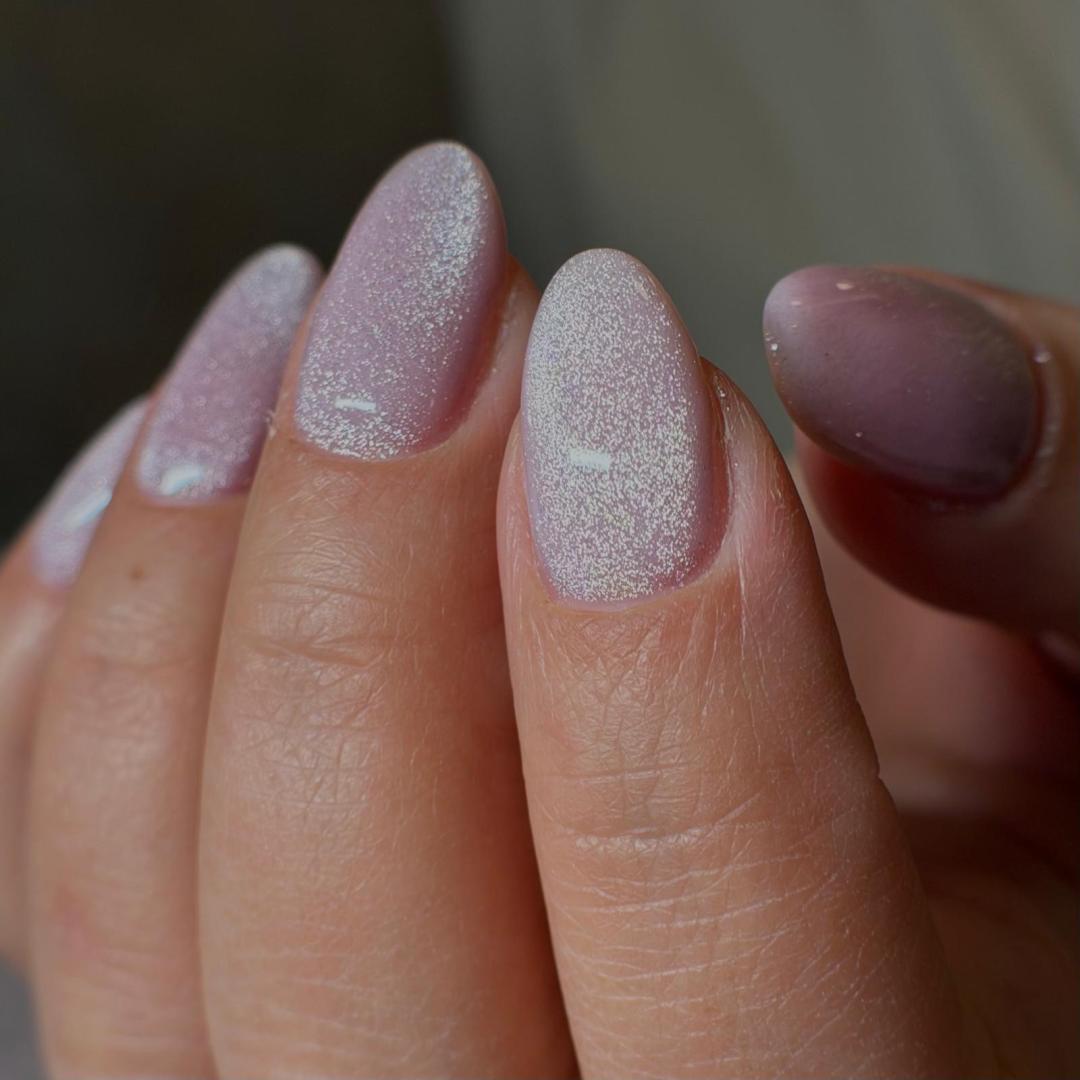 Ruski manikir + ojačavanje noktiju - Liberty beauty studio, Beograd Ojačavanje noktiju Nokti Ojačavanje noktiju, Beograd, Novi Beograd Ušće, Sava Centar