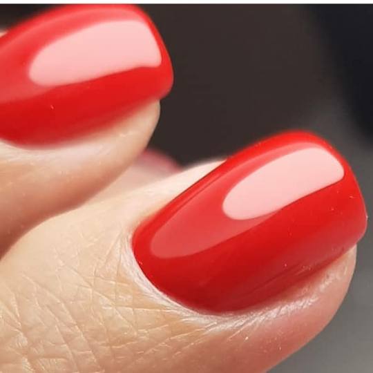 Salon Klinik #beograd Manikir Ruski manikir + ojačavanje rubber bazom - S dužina
