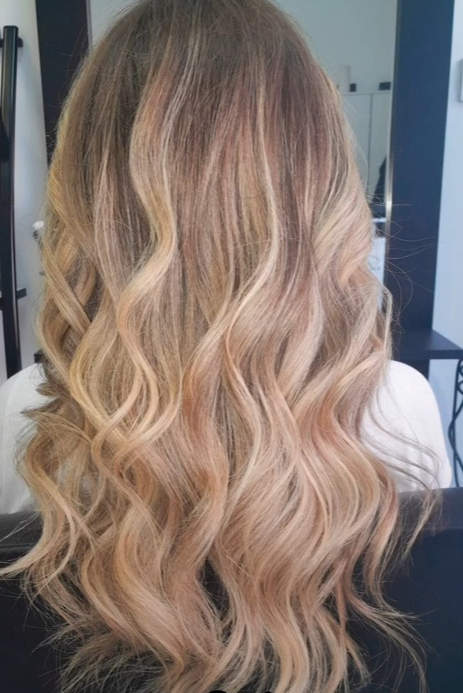Infinity Hair #novisad Feniranje i stilizovanje Feniranje na talase - duga kosa (do lopatica)