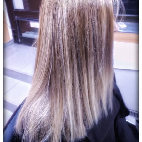 Sv. Mina #beograd Ombre, sombre, balayage Pramenovi - duga kosa