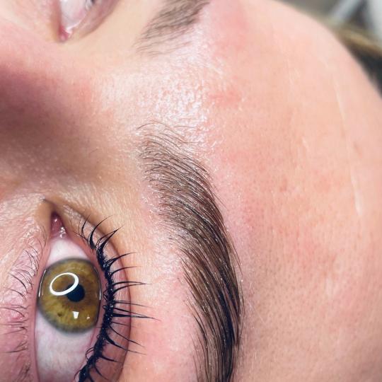 Blinka Beauty Studio #nis Trepavice Lash lift + brow lift