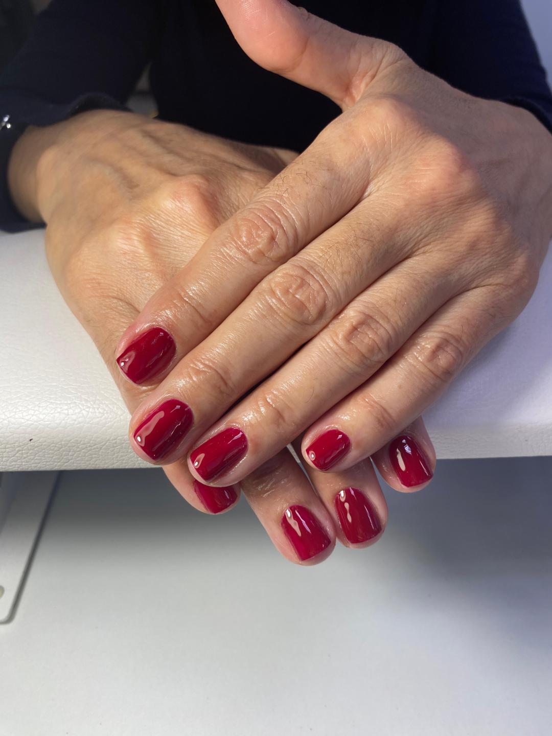 Gel lak - ruke - GM Beauty studio, Beograd Gel lak Nokti Gel lak, Beograd, Banovo brdo