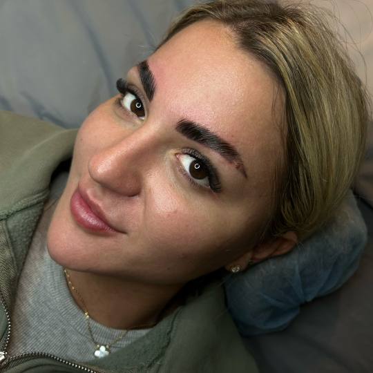 IsaD’oro beauté #beograd Obrve Brow lift
