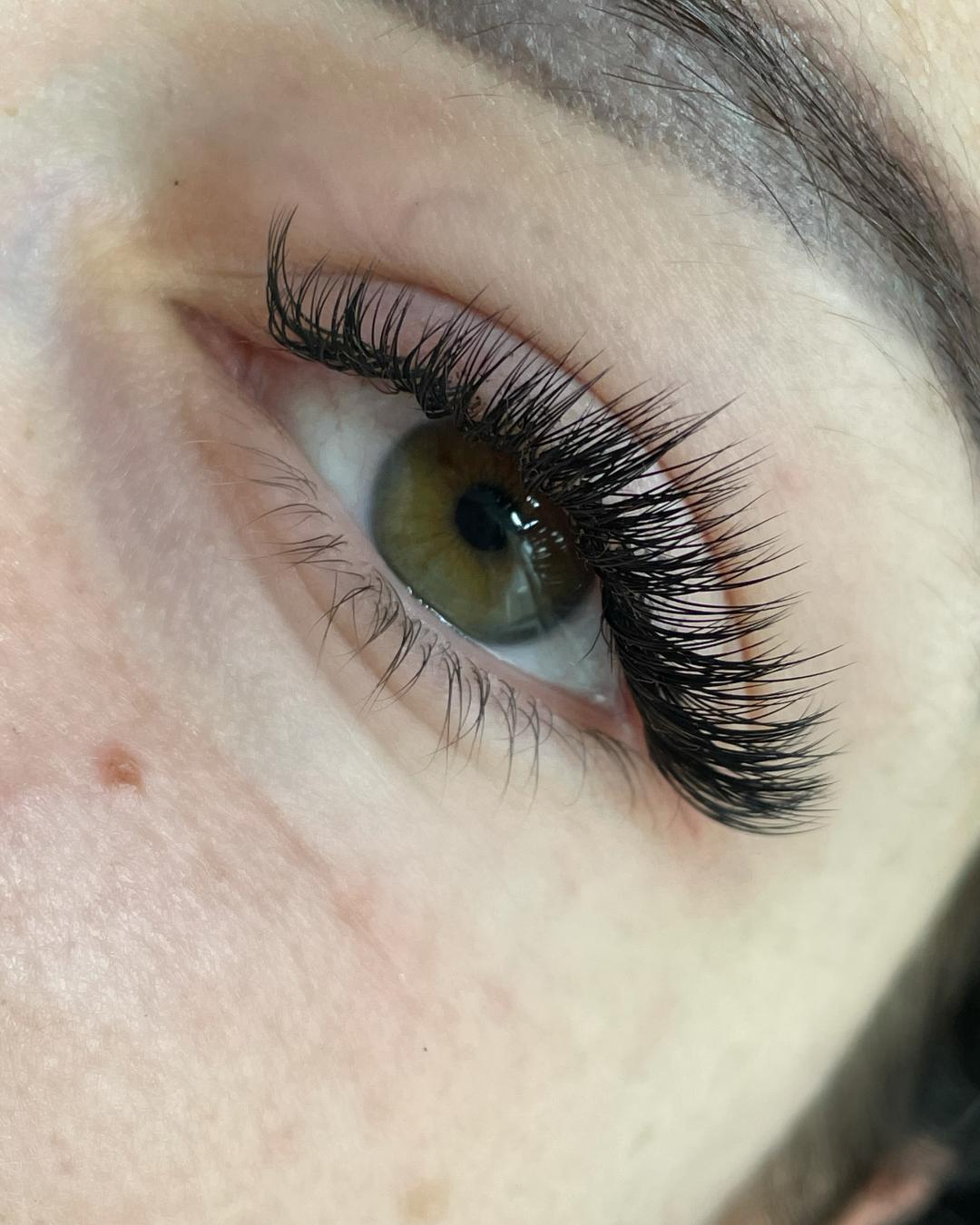 Mask #beograd Nadogradnja trepavica Nadogradnja svilenih trepavica - 2D