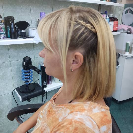 Candy S #novisad Pletenice, kike, punđe Riblja kost - 1 kom.