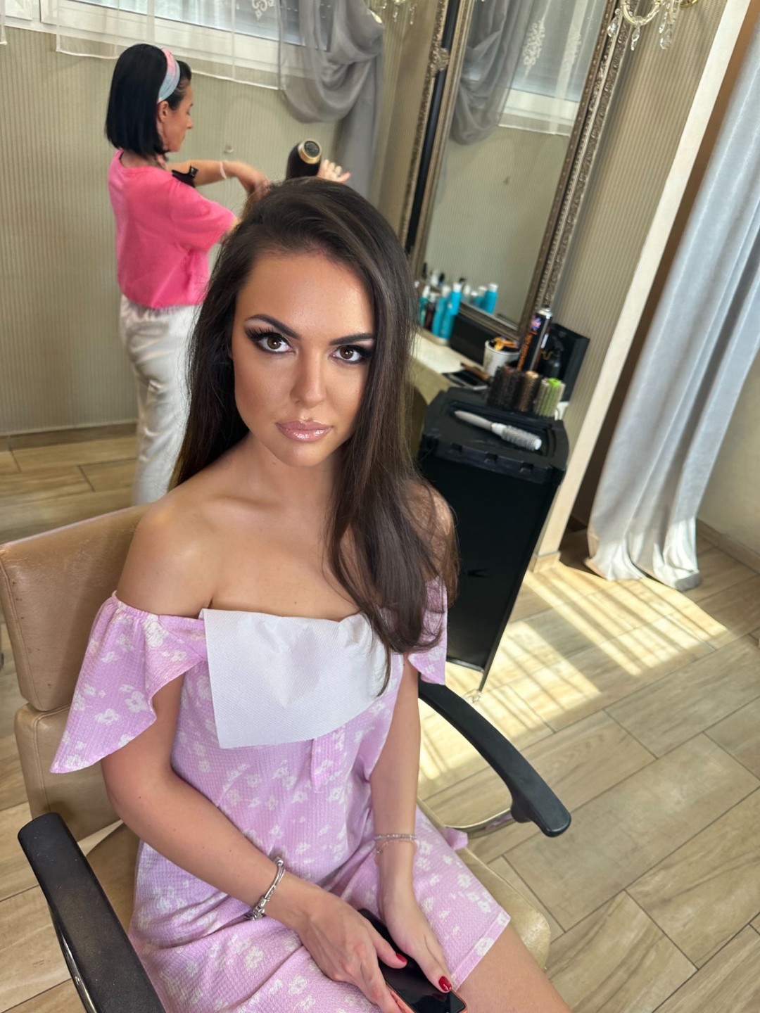Bibi beauty centar #beograd Make-up / šminkanje Profesionalno šminkanje + veštačke trepavice