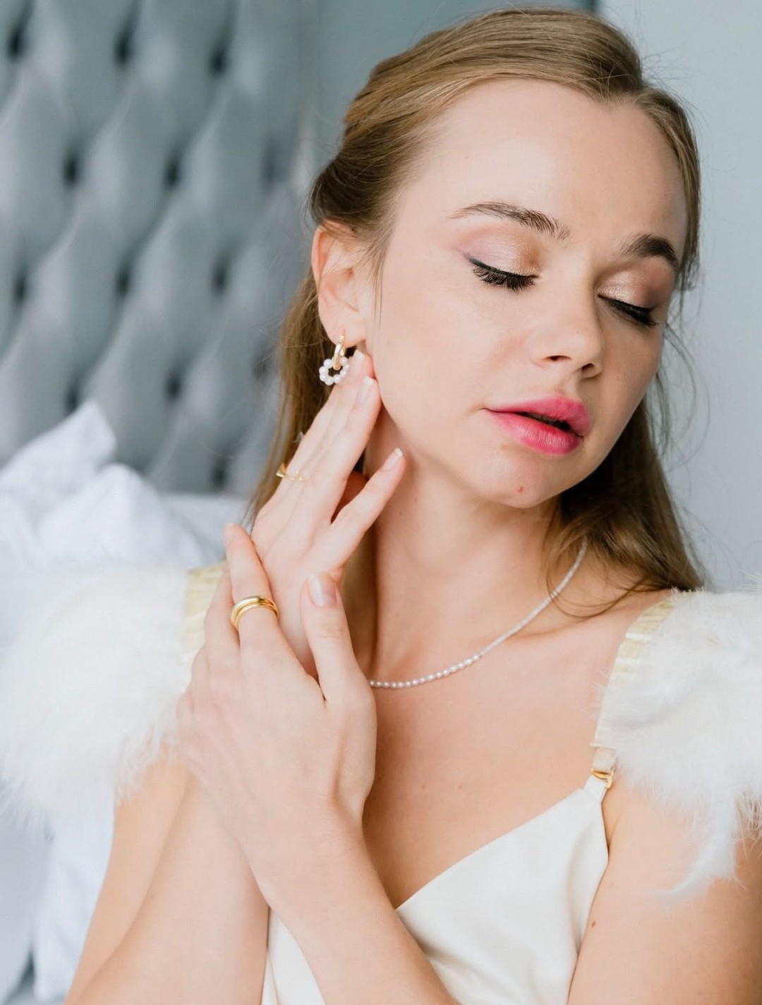 Pudra beauty & cosmetics bar #beograd Svečane i frizure za svadbu Frizura za venčanje + šminka za venčanje