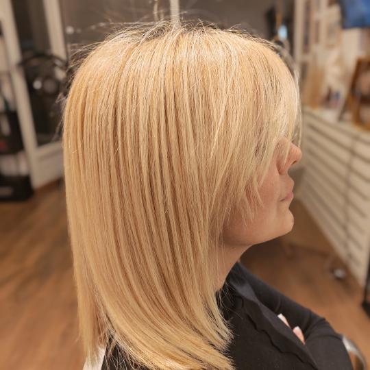 Mstyle3 #beograd Nega i ojačavanje kose KERATINSKO ISPRAVLJANJE SA LAMINACIJOM