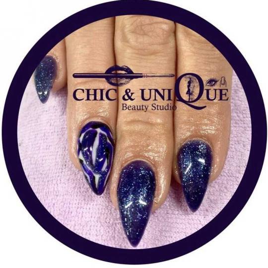 Chic & Unique #beograd Izlivanje noktiju Gliter nails Izlivanje noktiju gelom Ako svoje nokte ne usp
