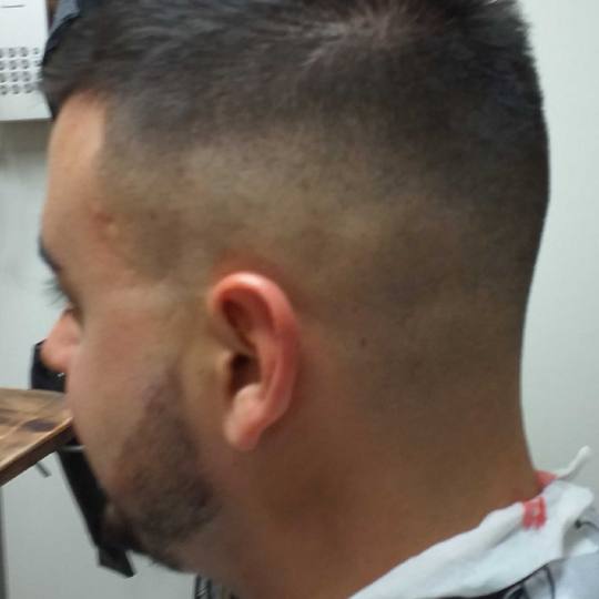 Prestigio #beograd Muško šišanje fade i brada Muško šišanje - fade