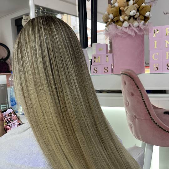 Miss Princess Make up - Konjarnik #beograd Feniranje i stilizovanje Feniranje - duga kosa